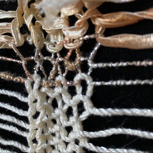 Vintage Shawl Handmade - Picture 5 of 7